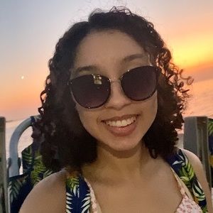 Meet your Posher, Mya